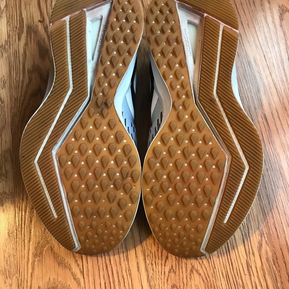 Men’s Nike Zoom Shoes - Picture 4 of 6